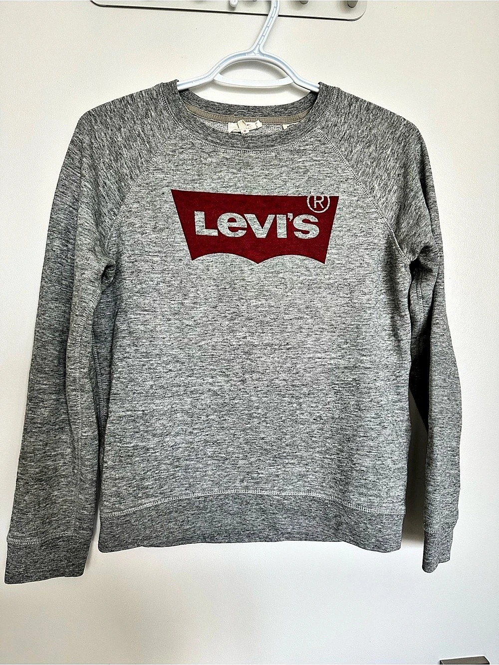 Levi'Small Classic Batwing Logo Graphic Crewneck Sweatshirt Gray Small